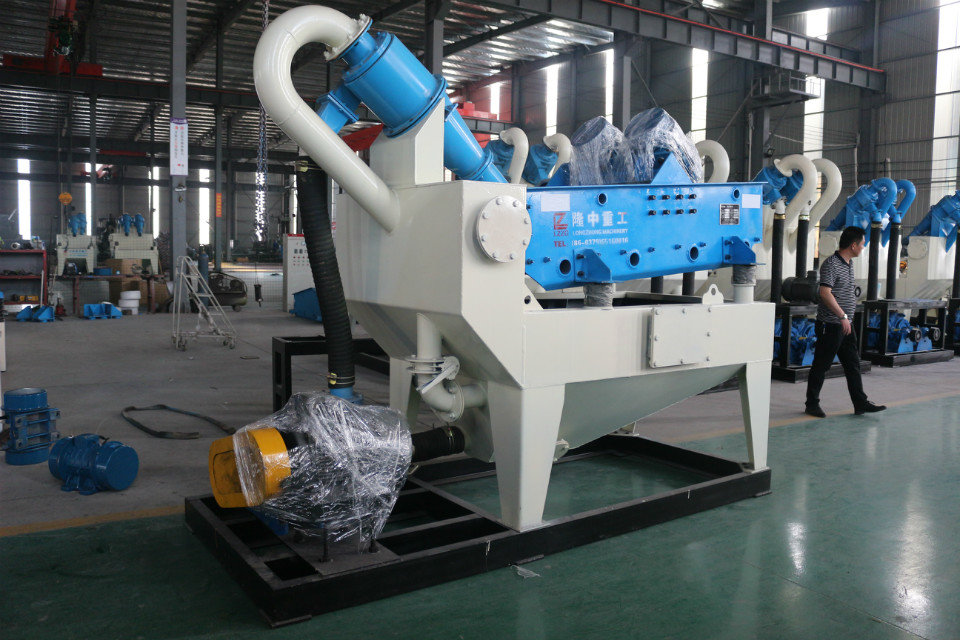 ������h��ɳ����ϵ�y(t��ng)�r��,���ռ�ɳ�C�����Xһ��